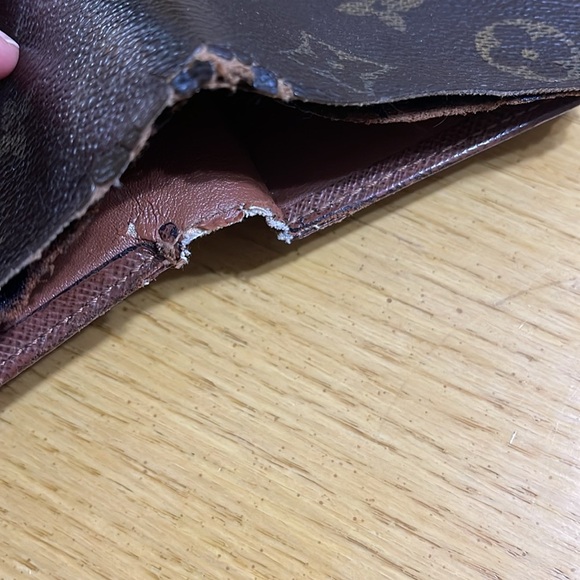 Authentic Vintage Louis Vuitton Wallet Project - Picture 4 of 17